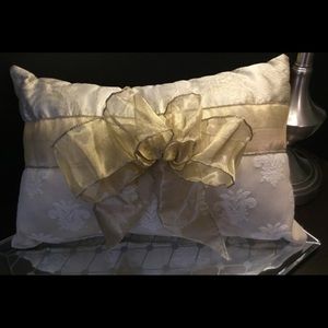 Beaded Bow Pillow 11”x17”